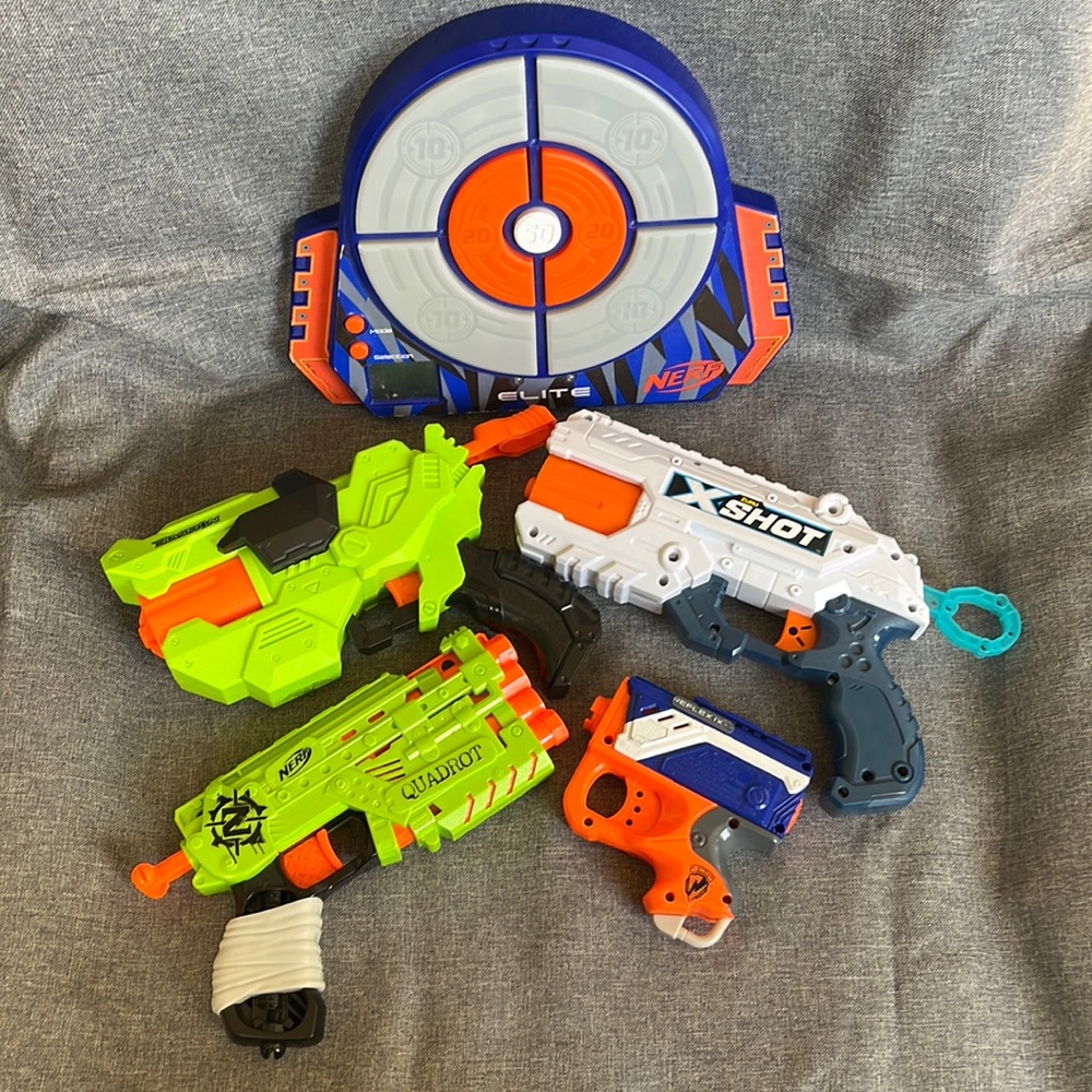 Nerf Gun Bundle with Electronic Target